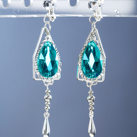 Authentic cosplay costume of Jelena, the meticulous butler sinner with metal - manipulating abilities from the game Path to Nowhere. - Coscosmos