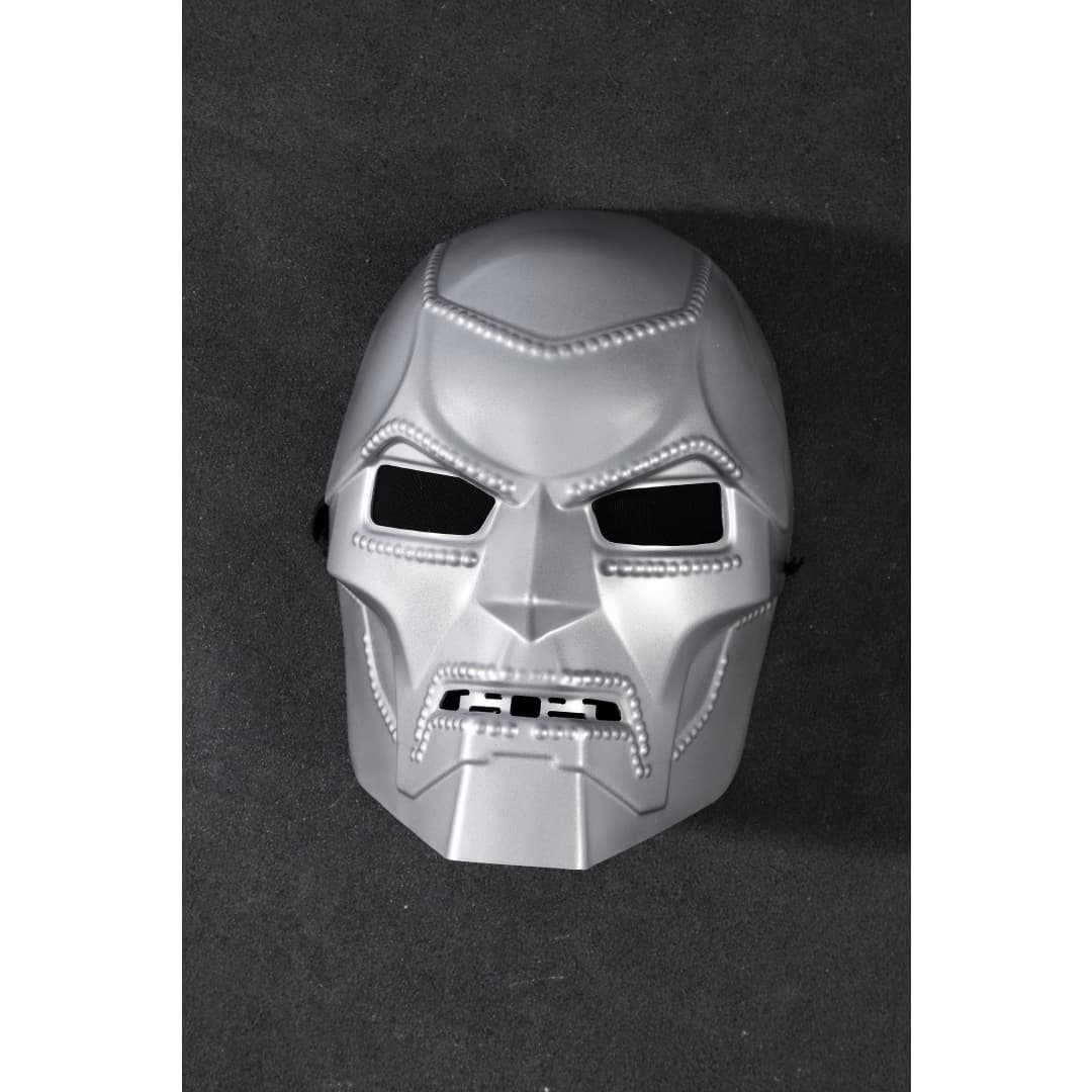 Avengers: Doomsday Doctor Doom Cosplay Costume - Coscosmos