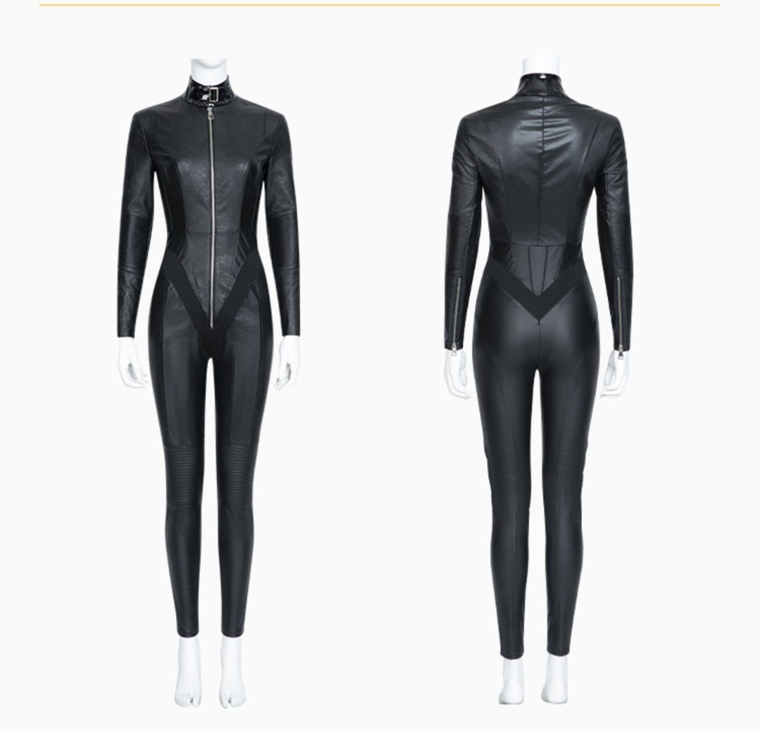 Catwoman Costume from The Batman 2022 Movie - Complete Batman Cosplay Suit for Women - Coscosmos