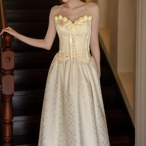 Customized Vintage 90s Macrame Lace Wedding Gown: Off - Shoulder Italian Style Bridal Dress - Coscosmos