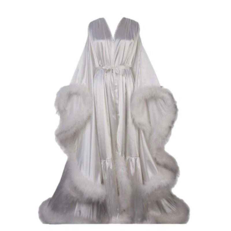 Elegant White Wedding Bridal Robe Long Cloak with Fur Trim for Stage Performance Cosplay Costume - Coscosmos
