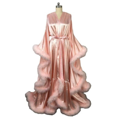 Elegant White Wedding Bridal Robe Long Cloak with Fur Trim for Stage Performance Cosplay Costume - Coscosmos