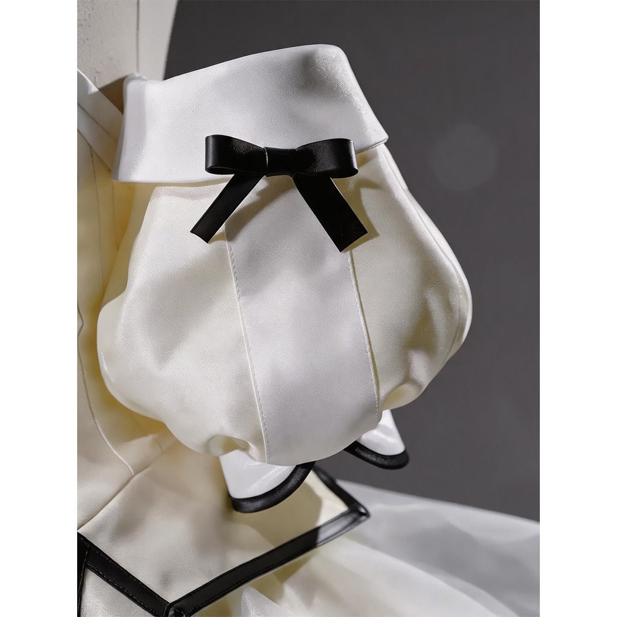 Fate/Grand Order Altria Pendragon (Saber Lily) Cosplay Costume, 1st & 2nd Ascension Outfit - Coscosmos