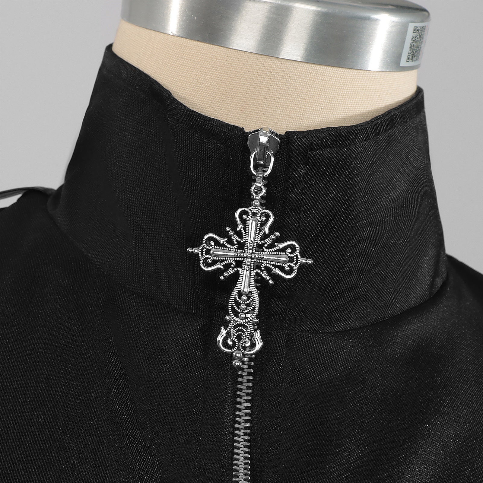 Gothic Medieval Tailcoat for Men - Perfect for Halloween and Cosplay - Coscosmos