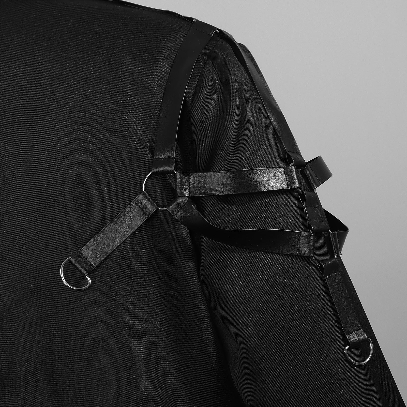 Gothic Medieval Tailcoat for Men - Perfect for Halloween and Cosplay - Coscosmos