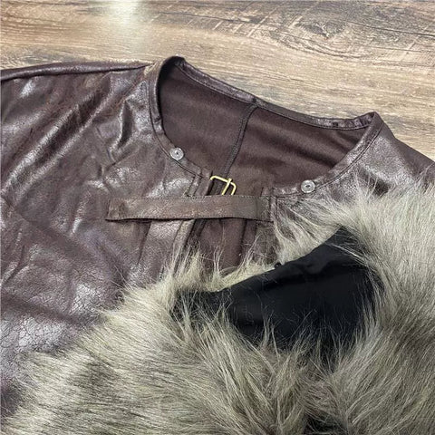 Medieval Fur Collar PU Leather Cloak Cape for Viking LARP Cosplay and Celtic Costume - Coscosmos