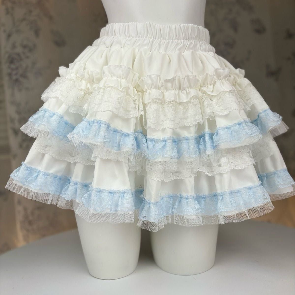 Sweet Lace Cake Lolita Dress 2026 Slim French Puff Short Skirt - Coscosmos